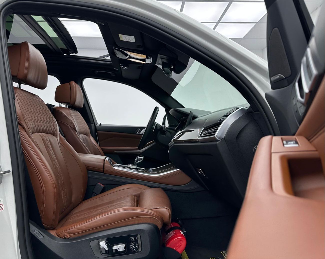 بي أم دبليو X5 2019 BMW X5 xDrive40i M-Kit, Warranty, Full BMW Service History, Excellent Condition, GCC