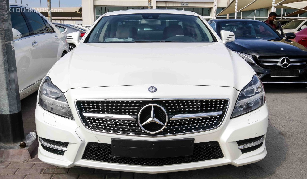 مرسيدس بنز CLS 500