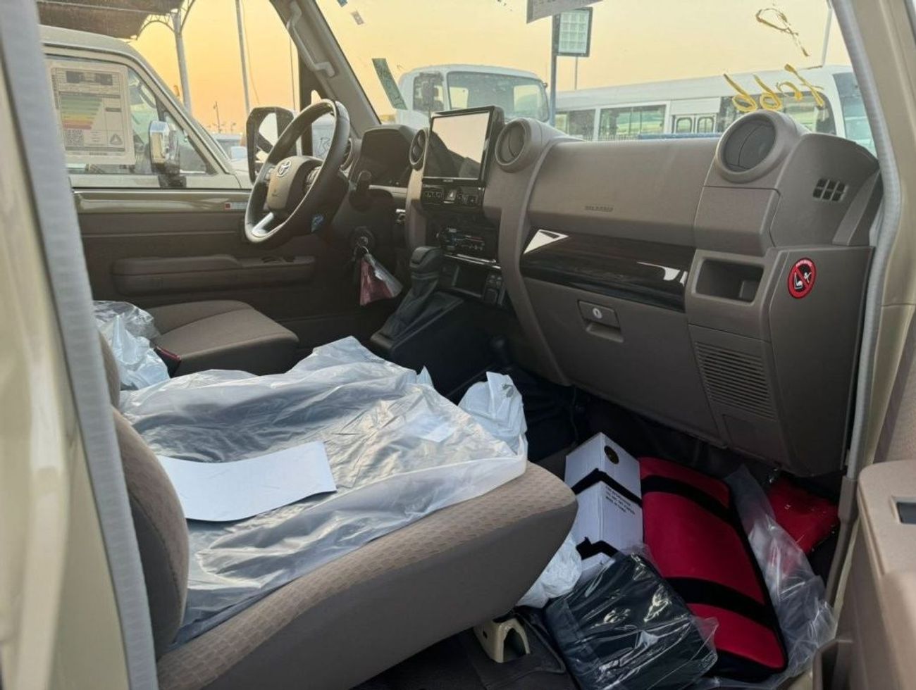 Toyota Land Cruiser Pick Up 2.8L DIESEL SINGLE CABIN AUTOMATIC 2024