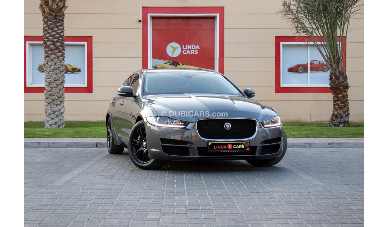 Jaguar XE