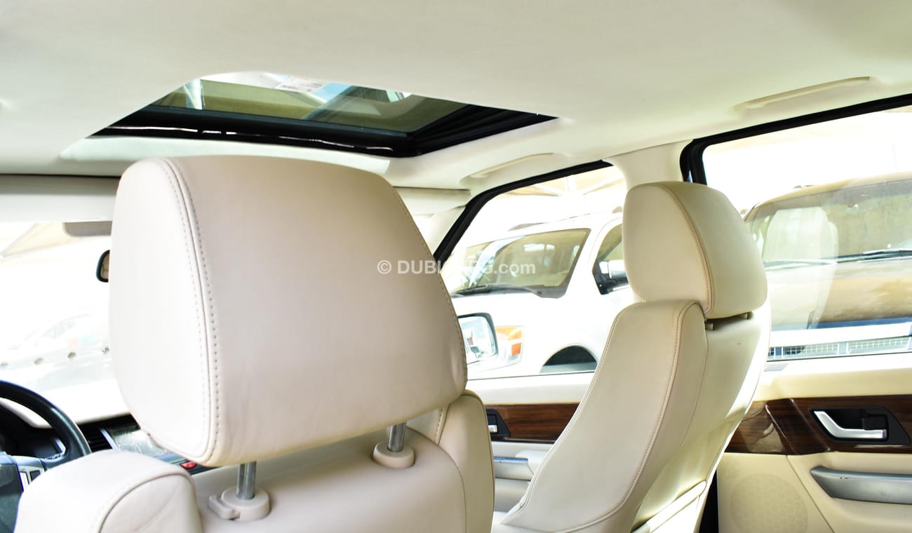 لاند روفر رينج روفر سبورت خليجى موديل 2009 فتحة جلد رنجات حساسات مثبت سرعة تحكم بحالة ممتازة