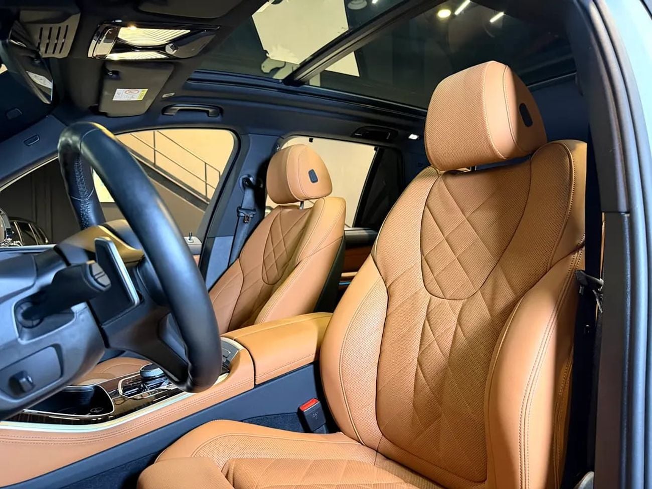 بي أم دبليو X5 XDRIVE40i M SPORT PRO Gcc FHS 5 Years Warranty & Service
