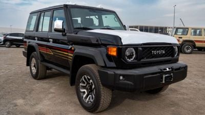 Toyota Land Cruiser 70 LX LC 76 2.8L | Diesel | 4 Cylinder | 6 Speed Automatic | 5 Door | 5 Seats