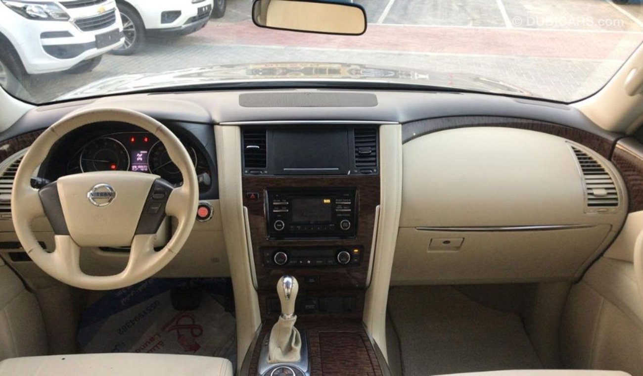 Nissan Patrol نسيان باترول  نظيفه جدا 320/V8.2014