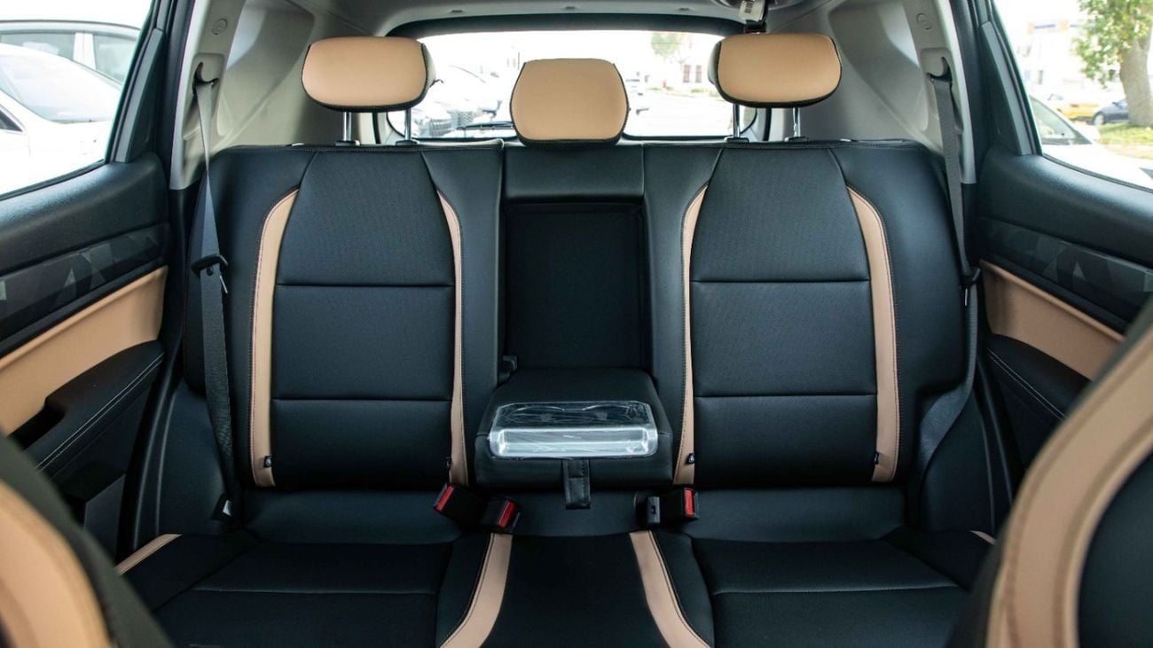 ليفان X6 برو X6 PRO 1.5L | PETROL | 5 SEATER | 2024 | For Local Registration +10%
