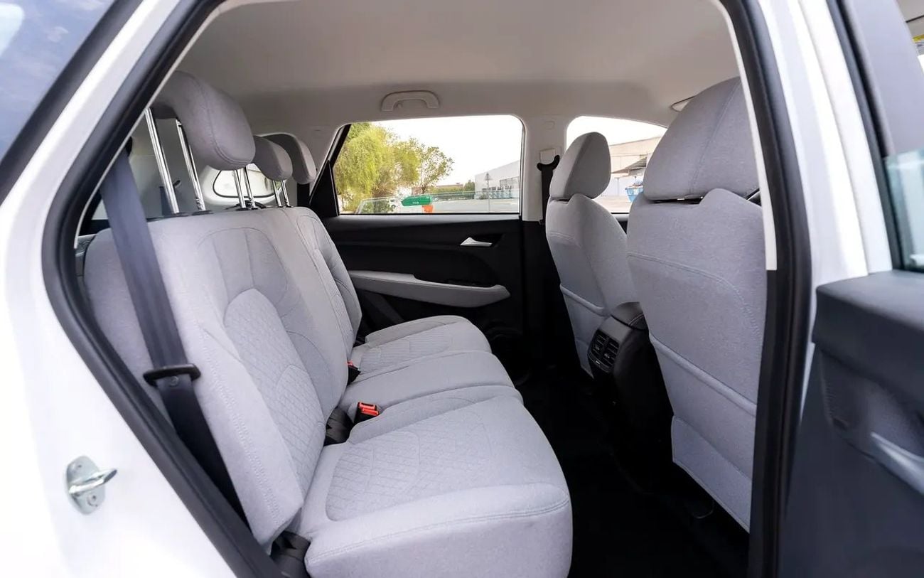 شيفروليه كابتيفا LS 1.5L (149 HP) (5 Seater)