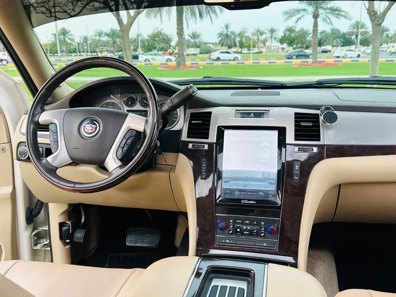 Cadillac Escalade ESV Platinum 6.2L
