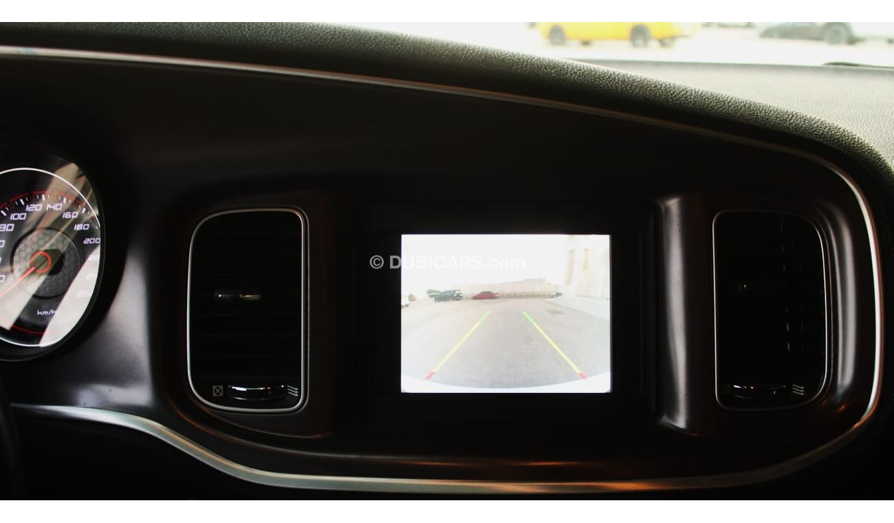 دودج تشارجر 3.6L SXT (متوسط) دودج تشارجر 2019 الفئة 2 خليجي بحالة ممتازة