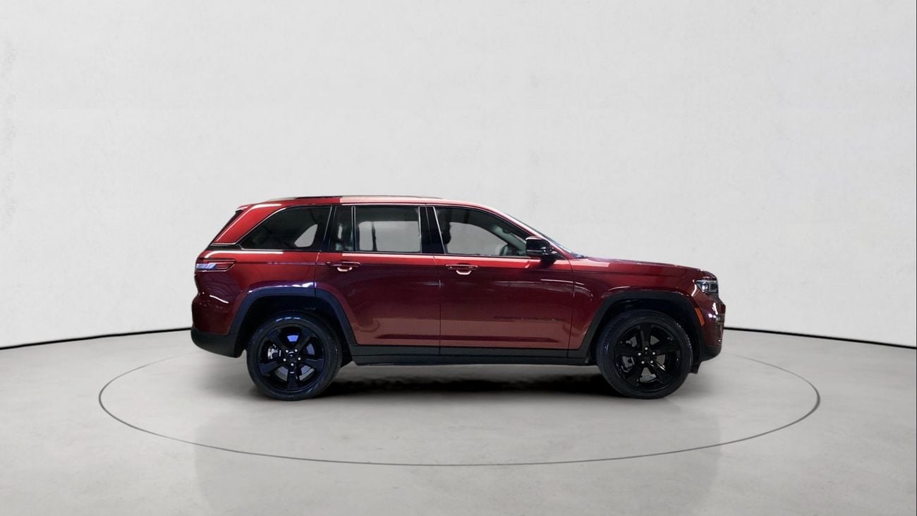 جيب شيروكي Altitude | شامل الضمان | 0 ﺪﻔﻋﺓ ﺃﻮﻟﻯ