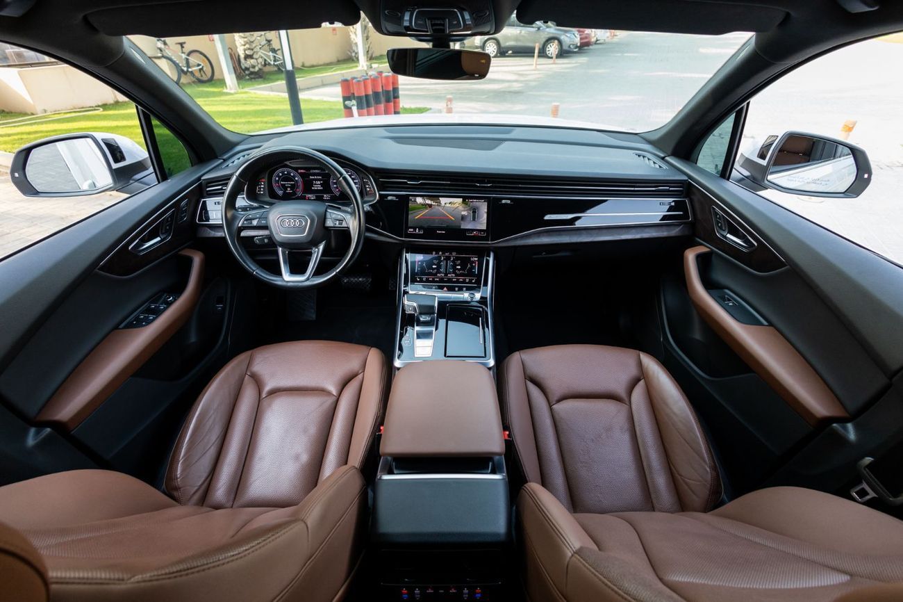 Audi Q7 55 TFSI quattro S-Line 3.0L