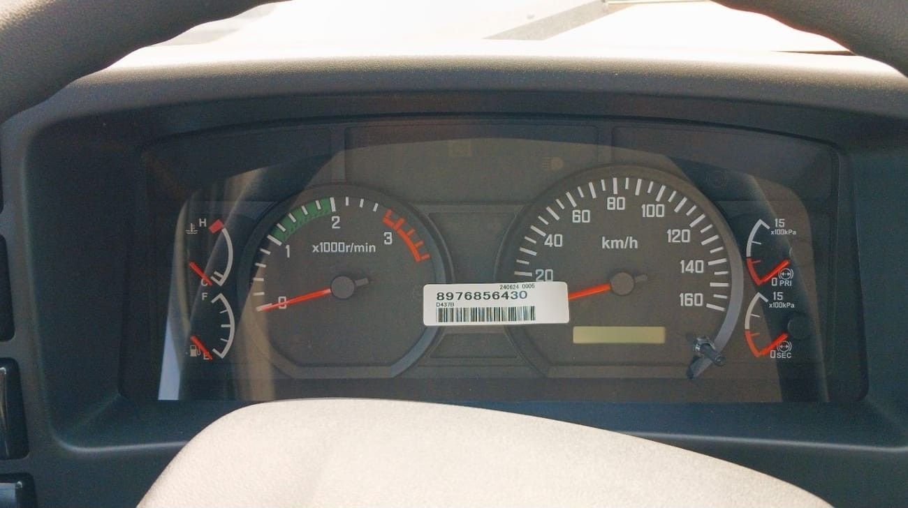 إيسوزو FVR 18 TON 4x2 Chassis 2024YM