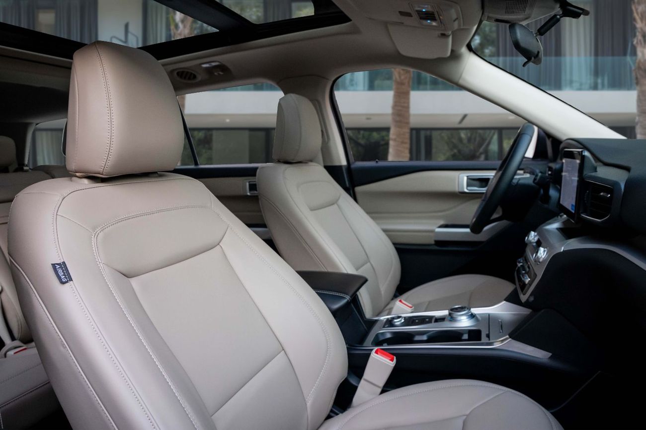 Ford Explorer Explorer XLT | 2,938 P.M | 0% Downpayment | AGENCY WARRANTY 2029!