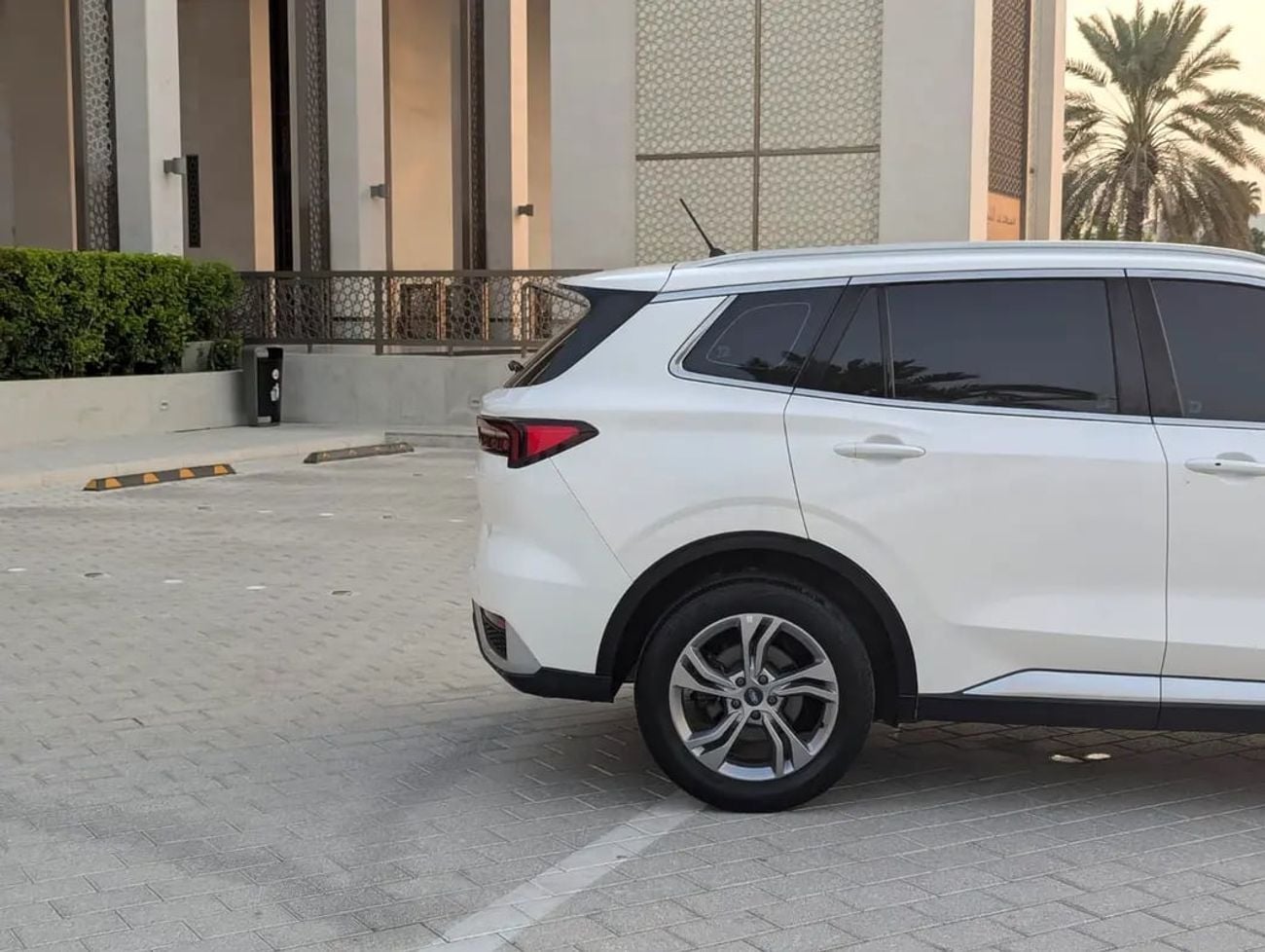 فورد تيريتوري Titanium | GCC Specs | Premium Condition Low KM Perfect Family 4 CYL SUV
