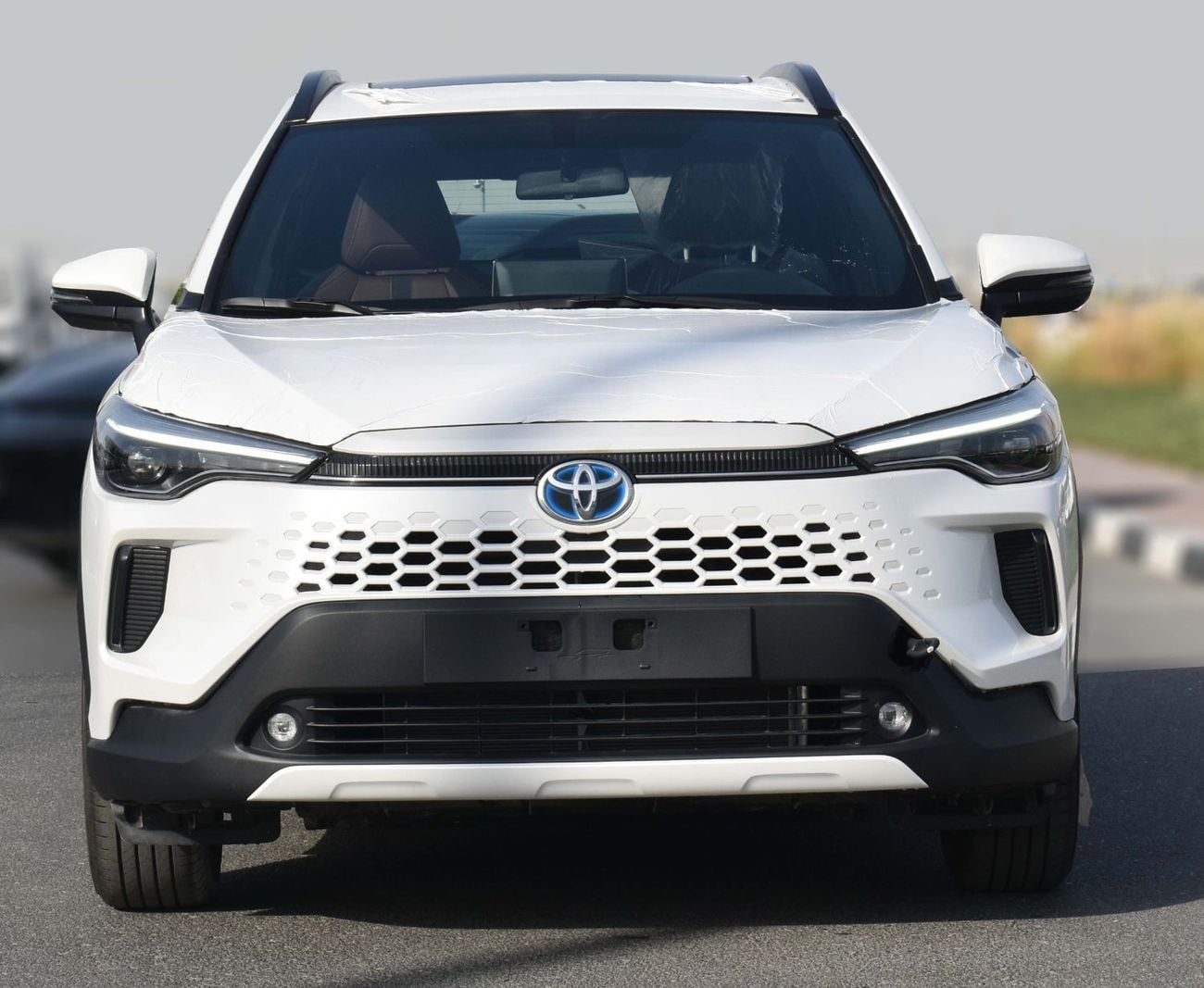 تويوتا كورولا كروس TOYOTA COROLLA CROSS 1.8L HEV