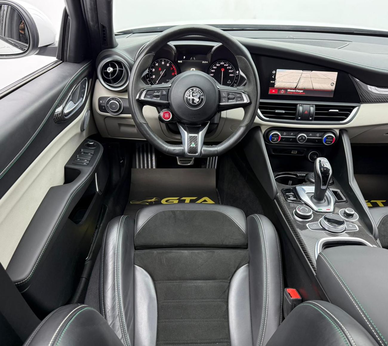 ألفا روميو جوليا Quadrifoglio 2.9L (510 HP) 2020 Alfa Romeo Giulia ,Gargash Warranty+Service Contract+Full Service Hi