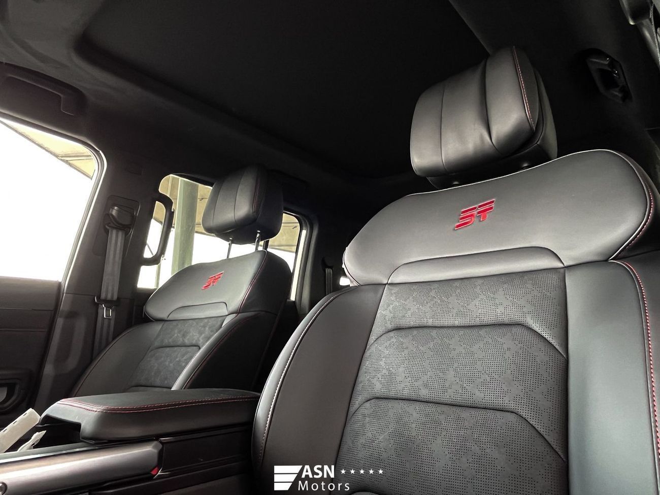 Jetour T2 Luxury 2.0 Conquest Pro 2025 (Export Only)