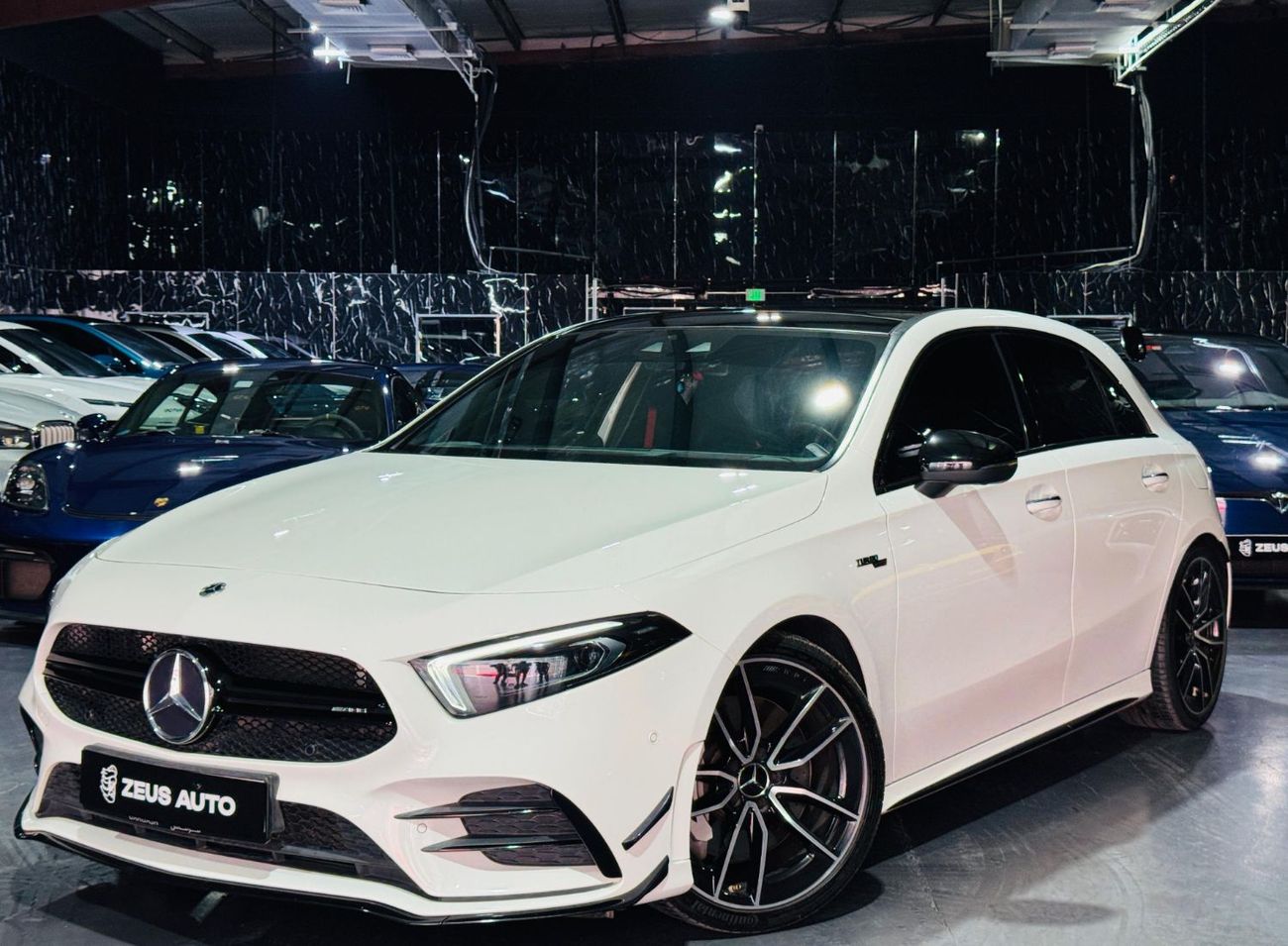 Mercedes-Benz A 35 AMG 4MATIC Hatchback 2022 Mercedes Benz A35 AMG, Dec 2026 Mercedes Warranty + Service Pack, GCC