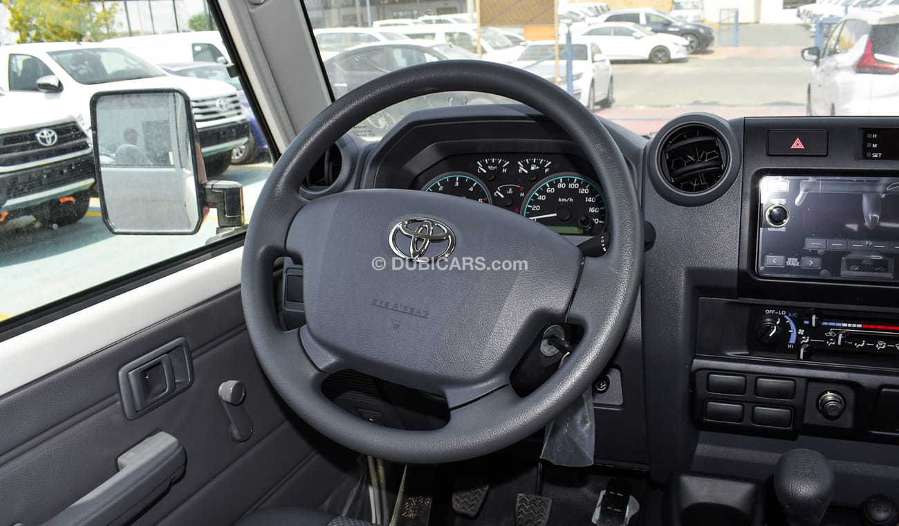 Toyota Land Cruiser Pick Up