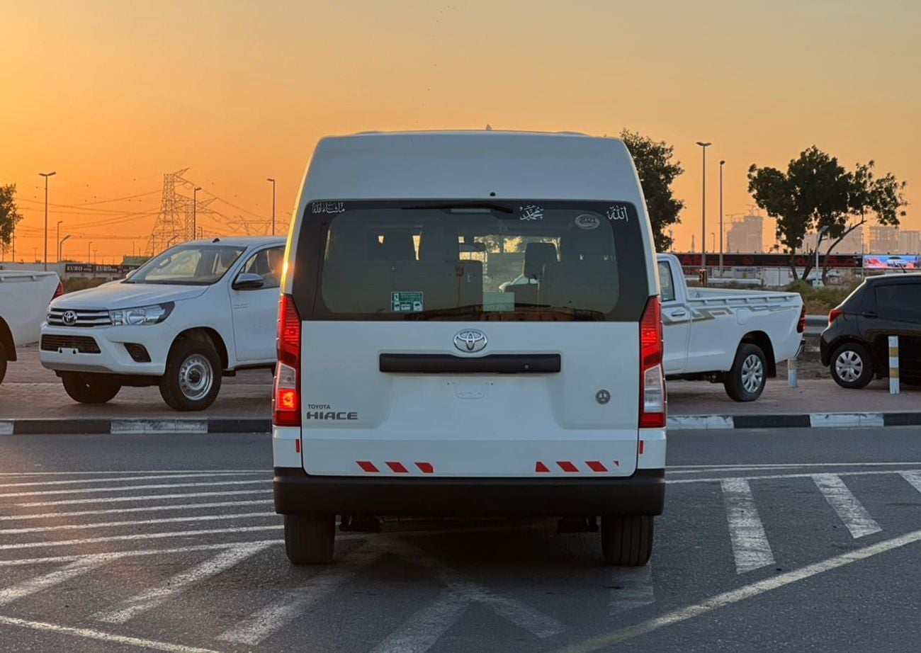 Toyota Hiace GL 2021 Toyota Hiace 3.5L V6 - Passenger - Patrol Manual - 13 Seater - No Accident -