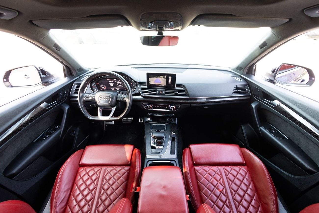 أودي SQ5 TFSI quattro 3.0L  Audi SQ5 TFSI Quattro 2020 GCC under Agency Warranty with Flexible Down-Payment.