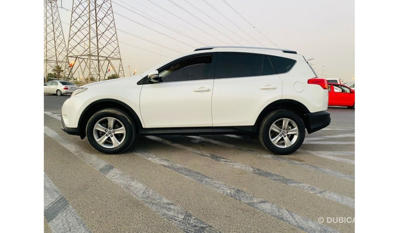 Toyota RAV4 2015 TOYOTA RAV4 / EXR / 4WD / MID OPTION