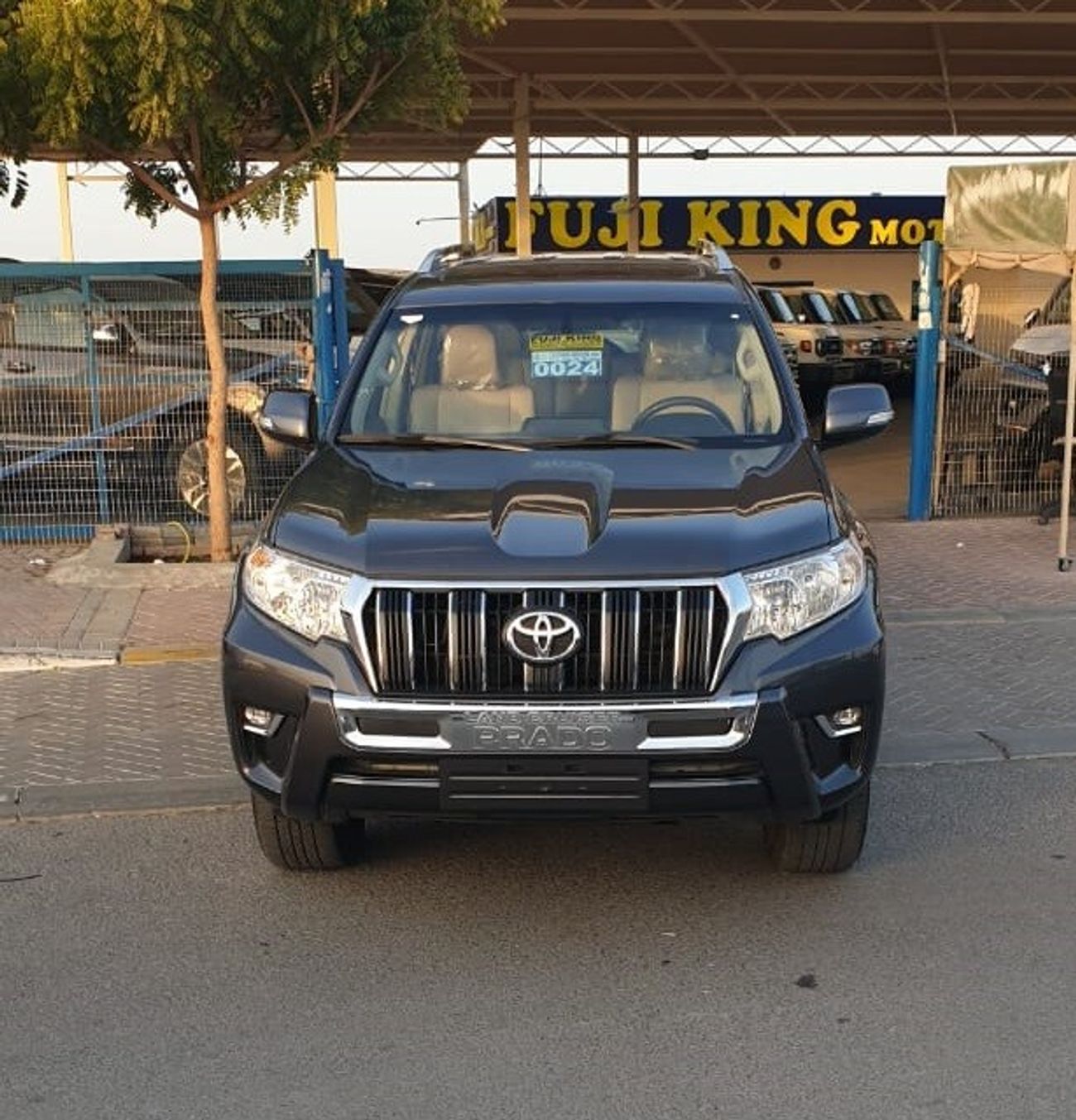 Toyota Prado 4.0L V6 4WD PETROL (USED)