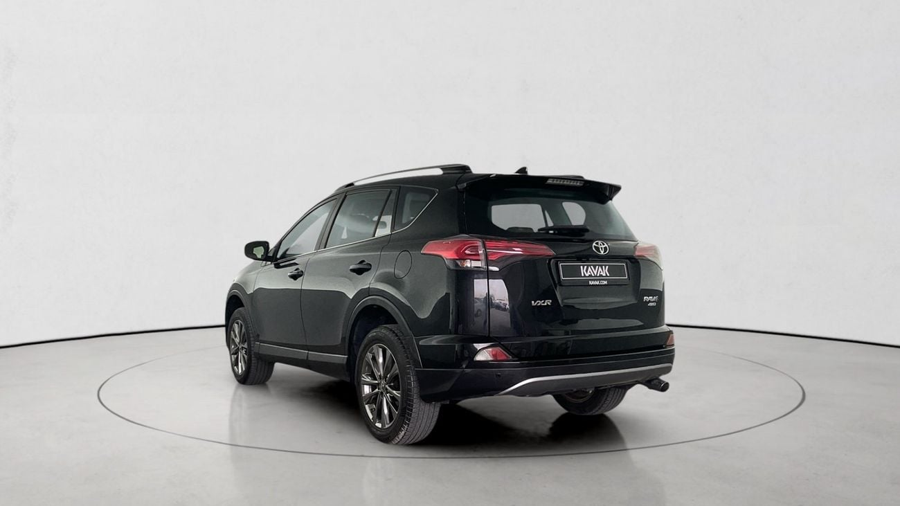 تويوتا راف ٤ 2.5 VXR 4WD NAV LHR AUTO | شامل الضمان | 0 ﺪﻔﻋﺓ ﺃﻮﻟﻯ