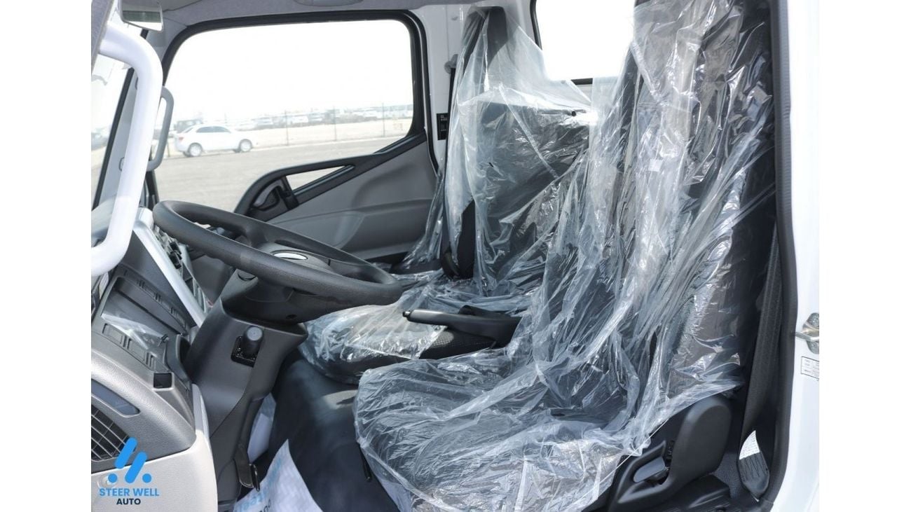 Mitsubishi Fuso Canter 2023 4D33-7A 4×2 Diesel 2.7L M/T 2.5 Ton Short