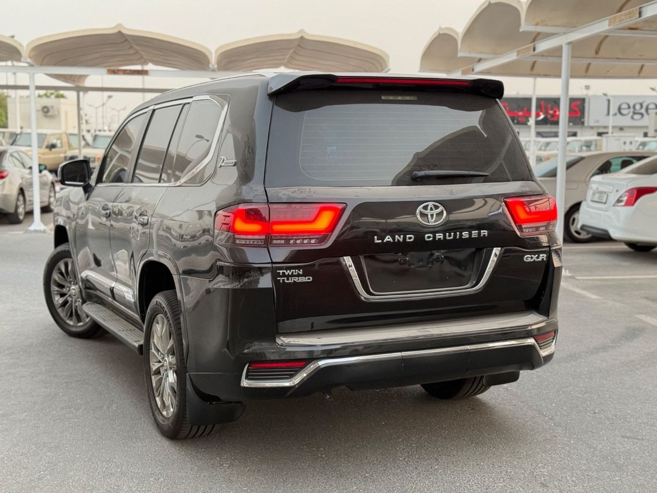 Toyota Land Cruiser GXR+ 4.0L