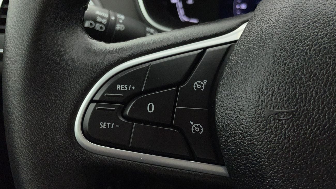 Renault Megane PE 1.6 | Zero Down Payment | Home Test Drive