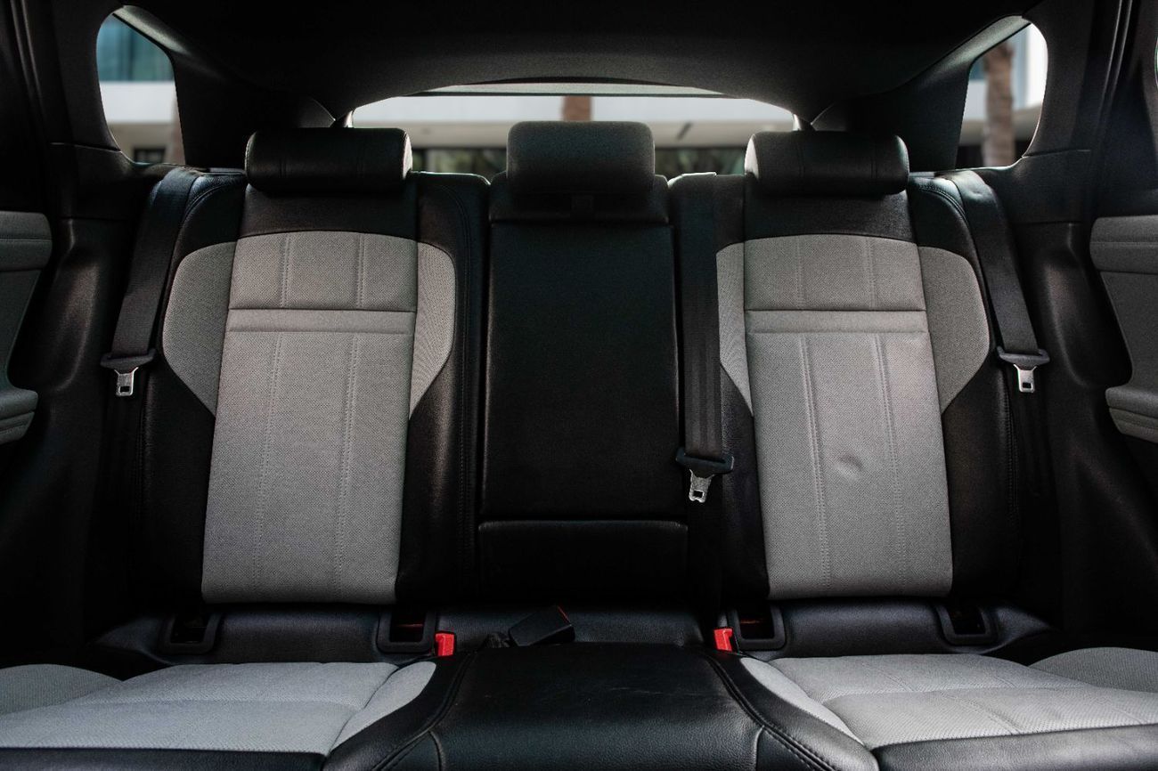 لاند روفر رانج روفر إيفوك 3,035 P.M | 0% Downpayment | R-Dynamic | Agency Warranty!