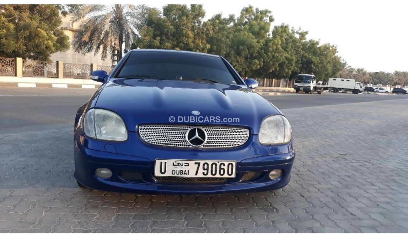 Mercedes-Benz SLK 320 2004 Low mileage Full options Clean car excellent condition