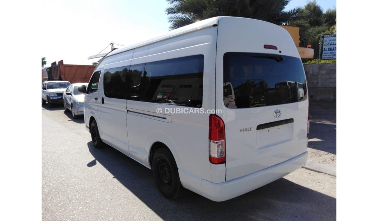 تويوتا هاياس TOYOTA HIACE COMMUTER RIGHT HAND DRIVE (PM1125)