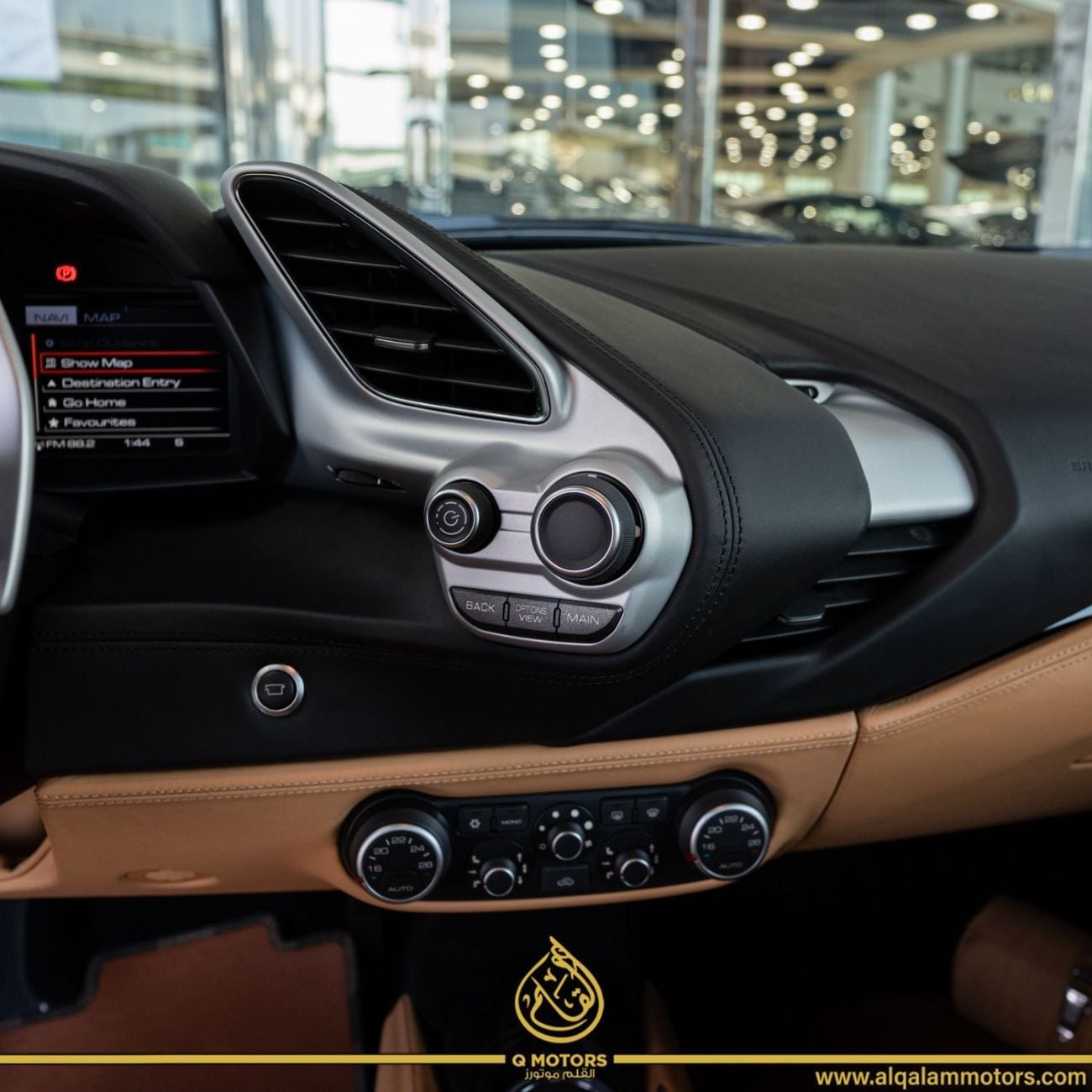 فيراري 488  2018 FERRARI 488 ( TAILOR MADE ) ( 1 OF 1 ) 70th Anniversary GCC DONE ONLY 600KM