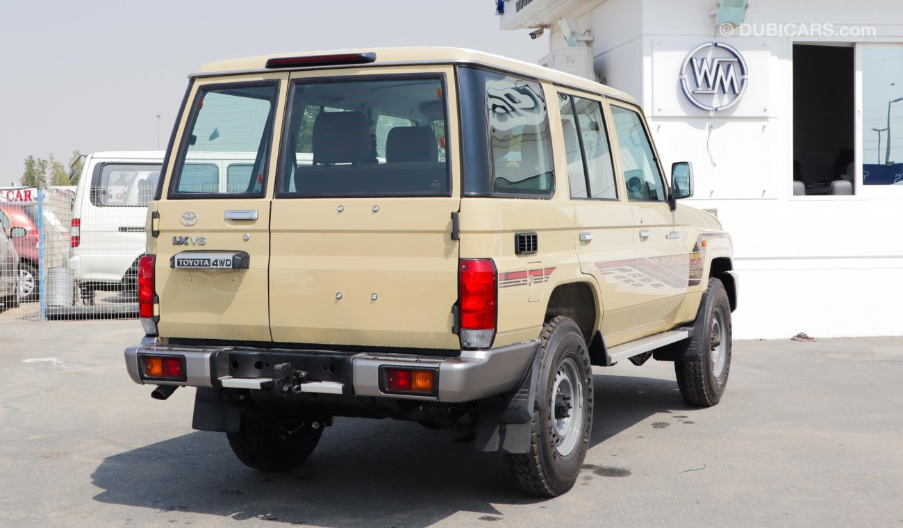 Toyota Land Cruiser Hard Top LX V6