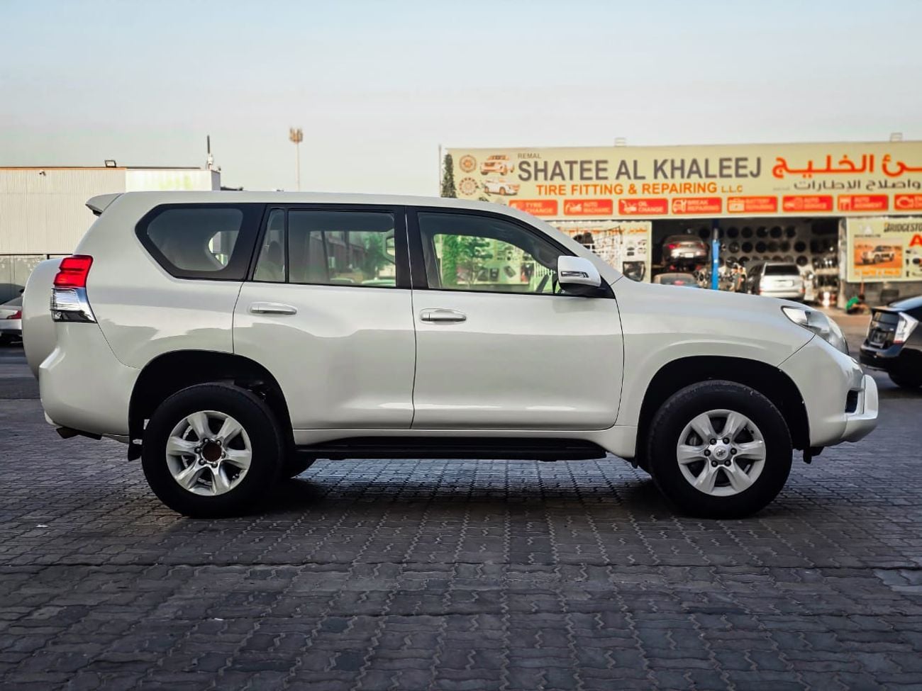 Toyota Prado TX-L PETROL ,2.7 LITER ,LEFT HAND DRIVE  ONLY FOR EXPORT
