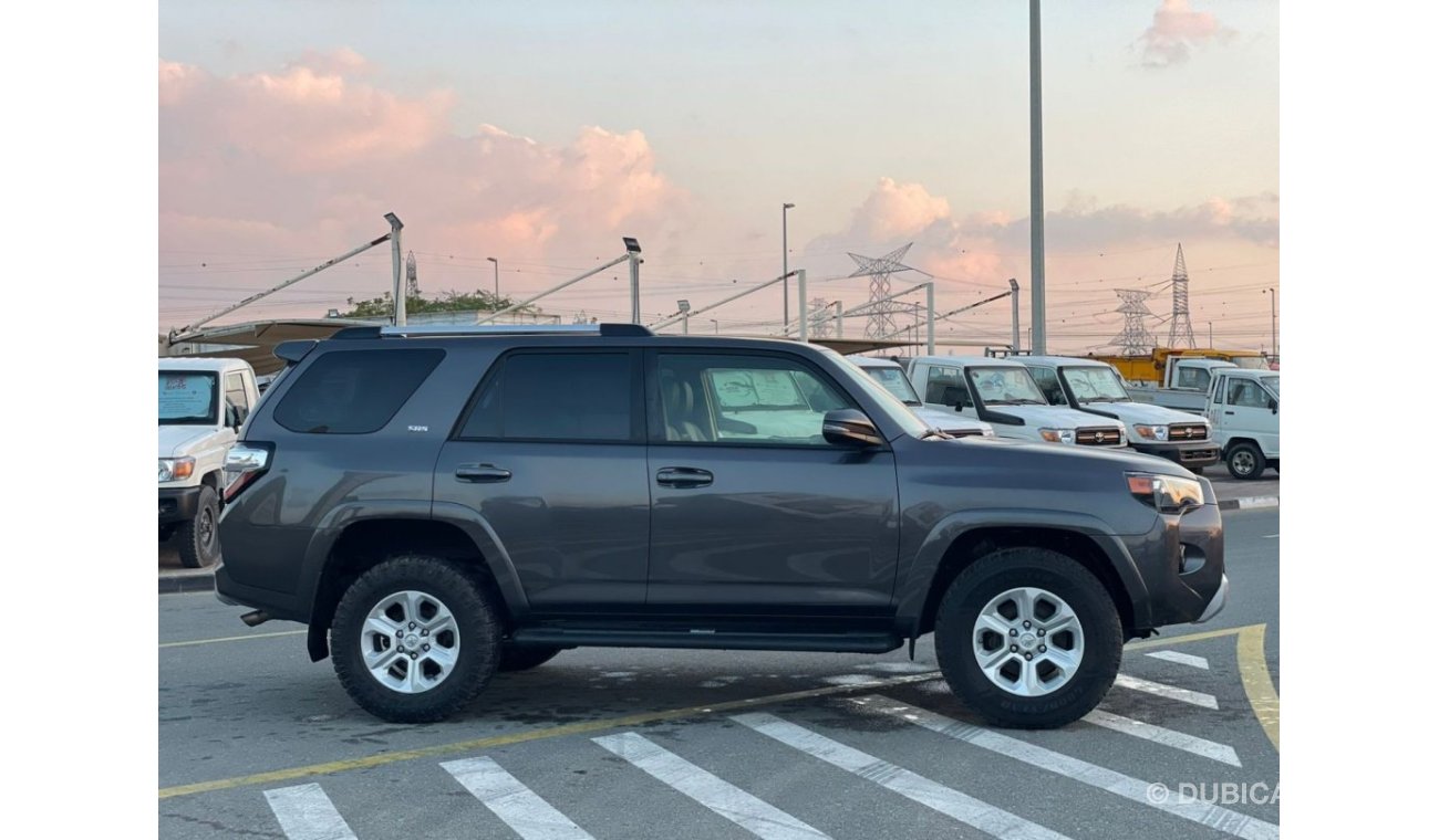 تويوتا 4Runner 2020 Toyota 4Runner SR5 Premium 4x4 All wheel drive / UAE REG 5% EXTRA