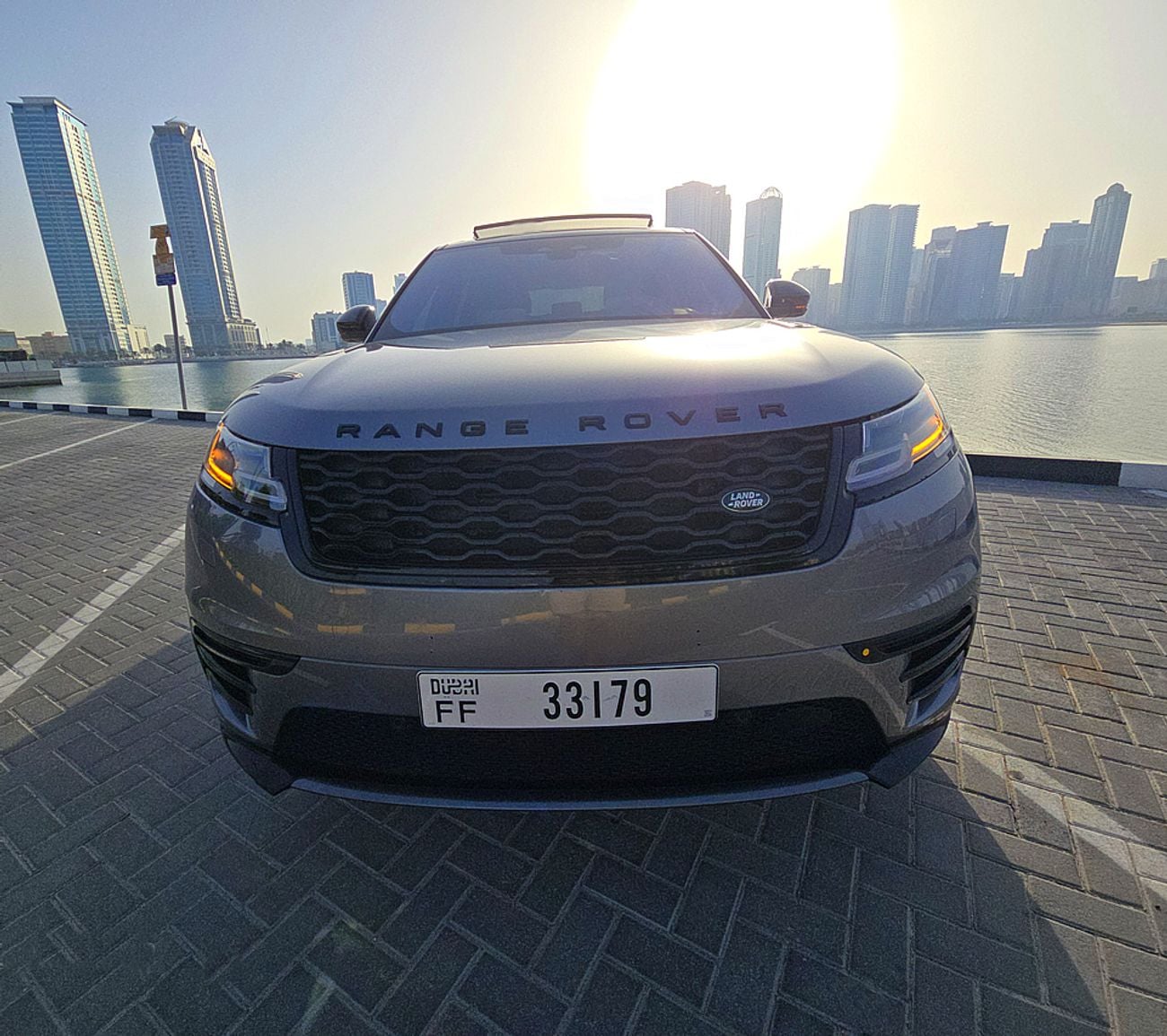 Land Rover Range Rover Velar R-DYNAMIC