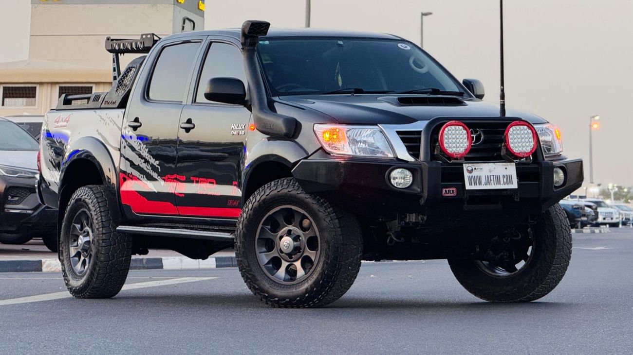 تويوتا هيلوكس DOUBLE CABIN | 2014 | 3000CC DIESEL ENGINE | 4WD | RHD | AUTOMATIC TRANSMISSION