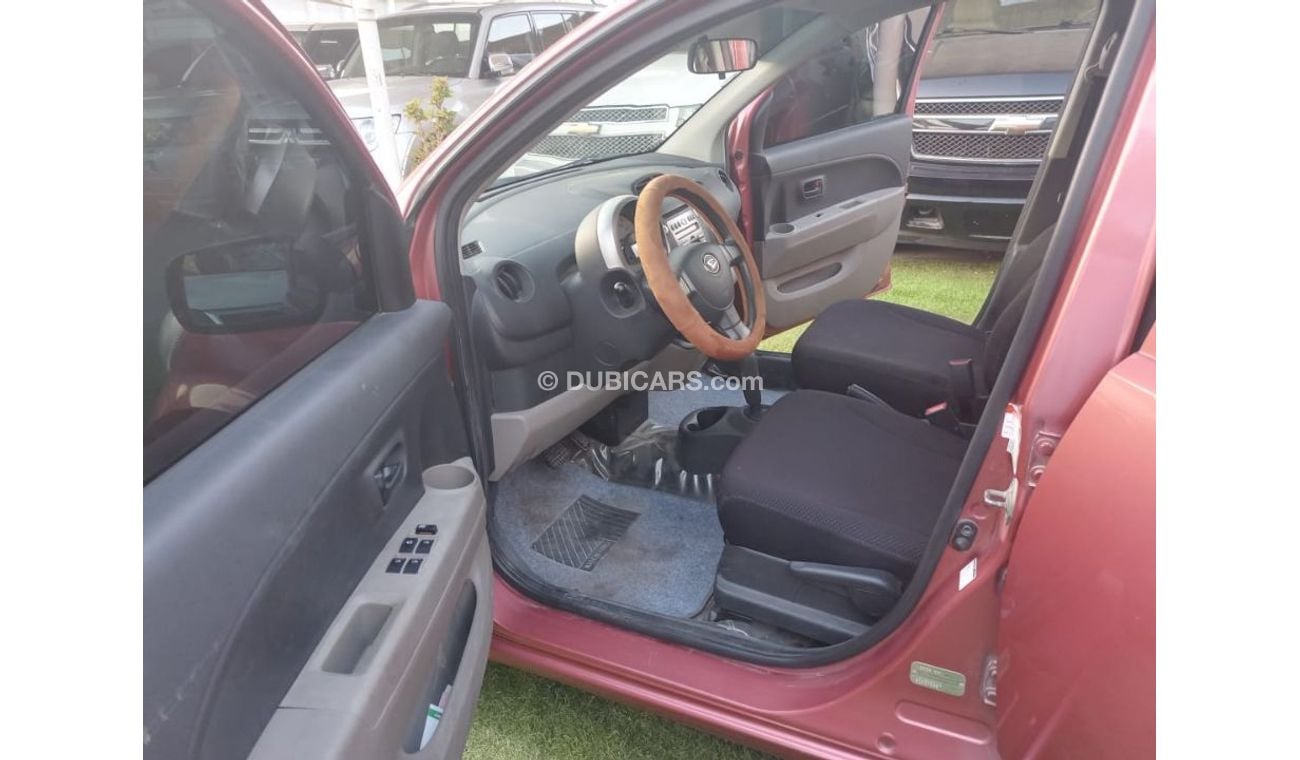 Daihatsu Sirion Daihatsu Sirion 2006 model GCC, without accidents, in excellent condition, you do not need any expen