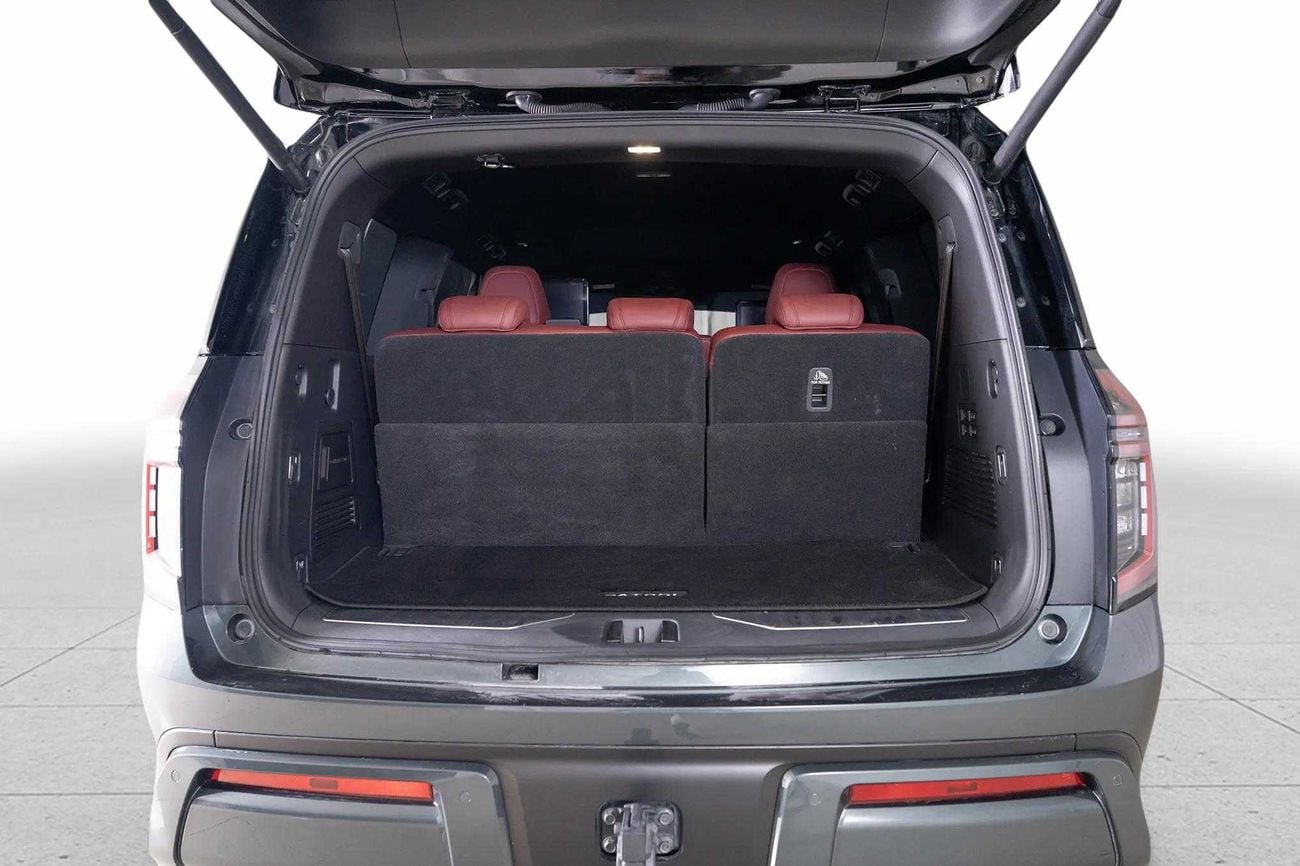 Nissan Patrol SE Platinum City 5.6L SE PLATINUM CITY 3.8