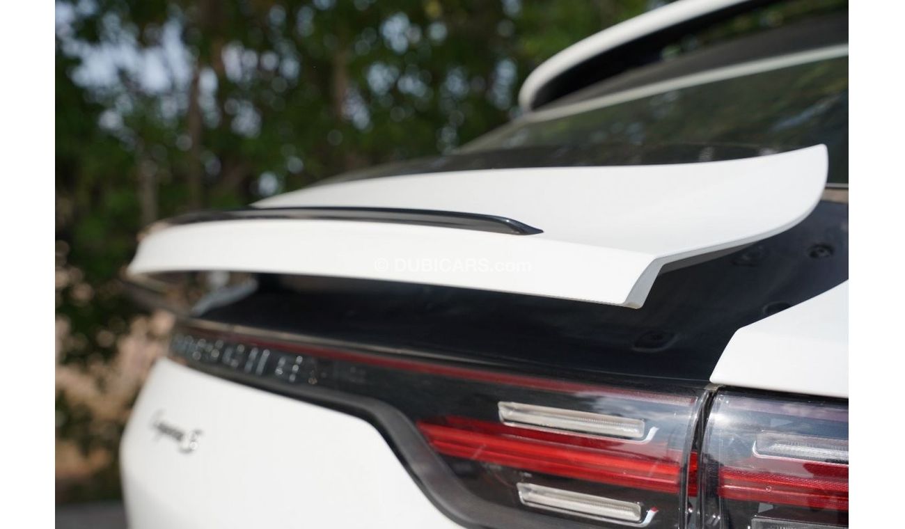Porsche Cayenne 2022 Porsche Cayenne S SUV 3.0L V6 AWD 0Km