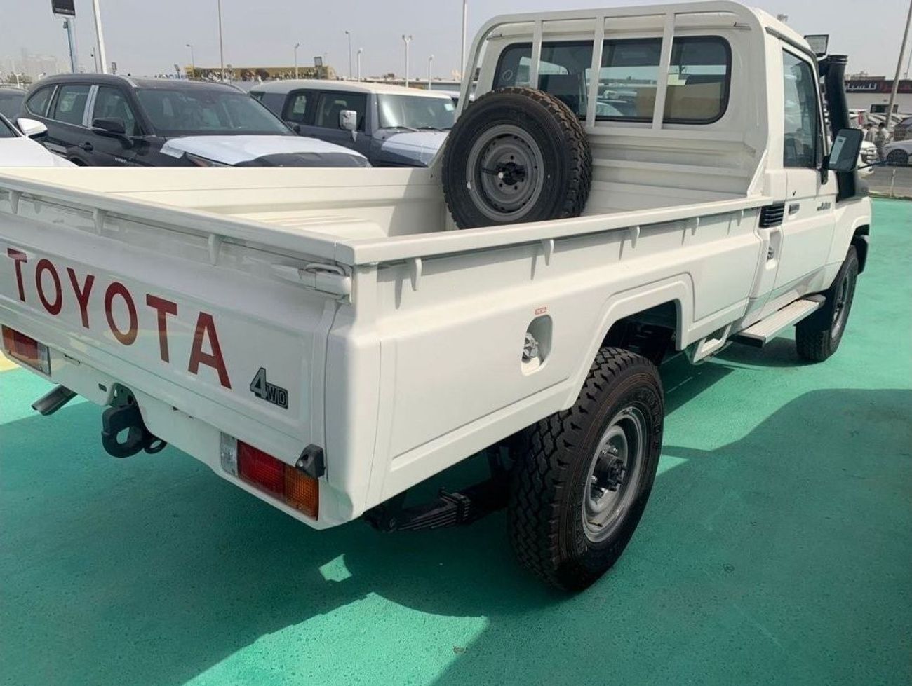 تويوتا لاند كروزر بيك آب 2023 TOYOTA LAND CRUISER pick up 4.2L SINGLE CABIN manual diesel