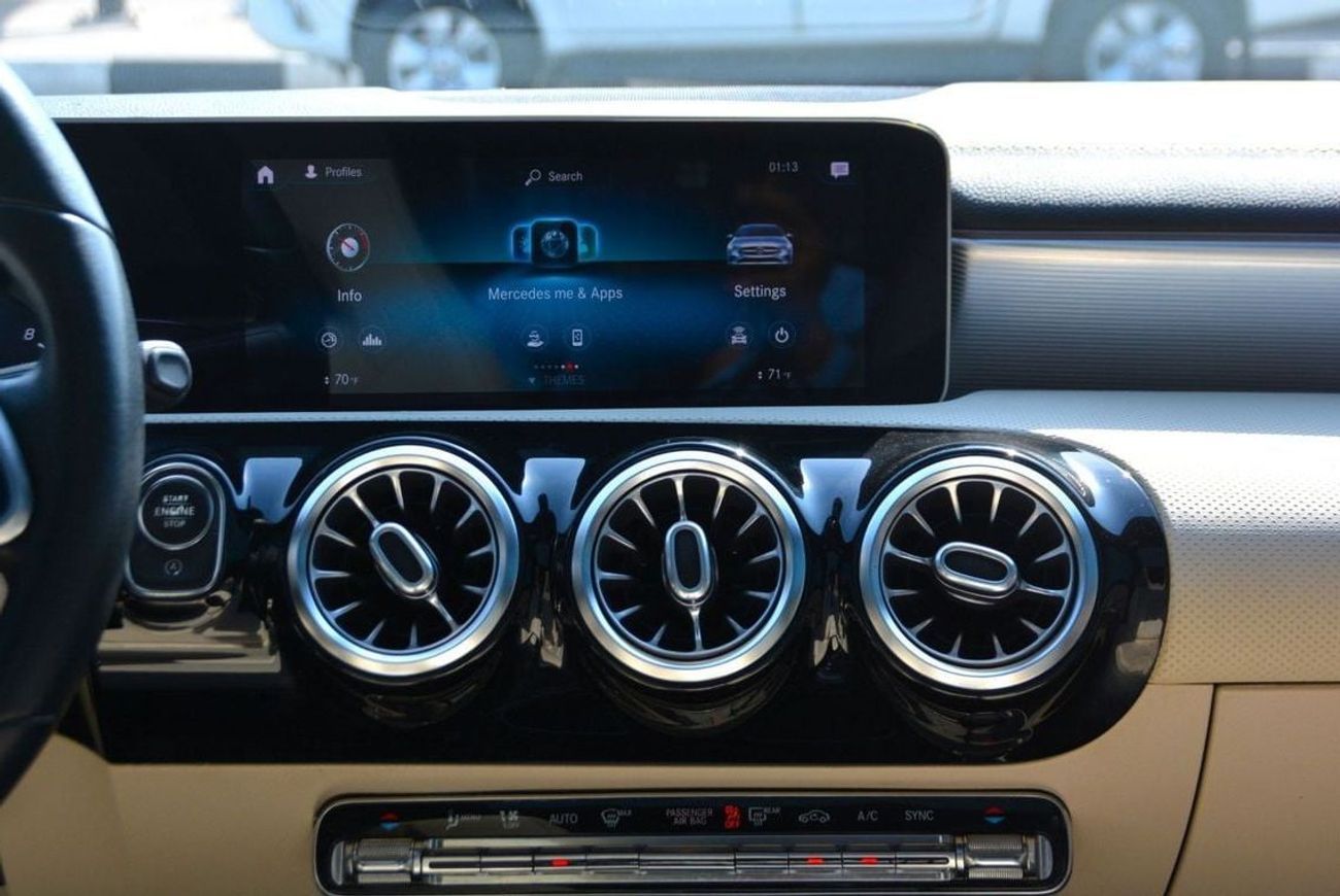 مرسيدس بنز CLA 250 4MATICAMG-CLS 53 KIT // 2020 /4 MATIC /PANORAMIC /FULL OPTION- RECARO SEATS