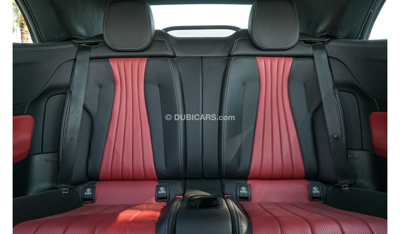 Mercedes-Benz E450 Coupe Mercedes E450 AMG V6 Convertible 2022 USA ( GPS is GCC & Facelift is GCC )