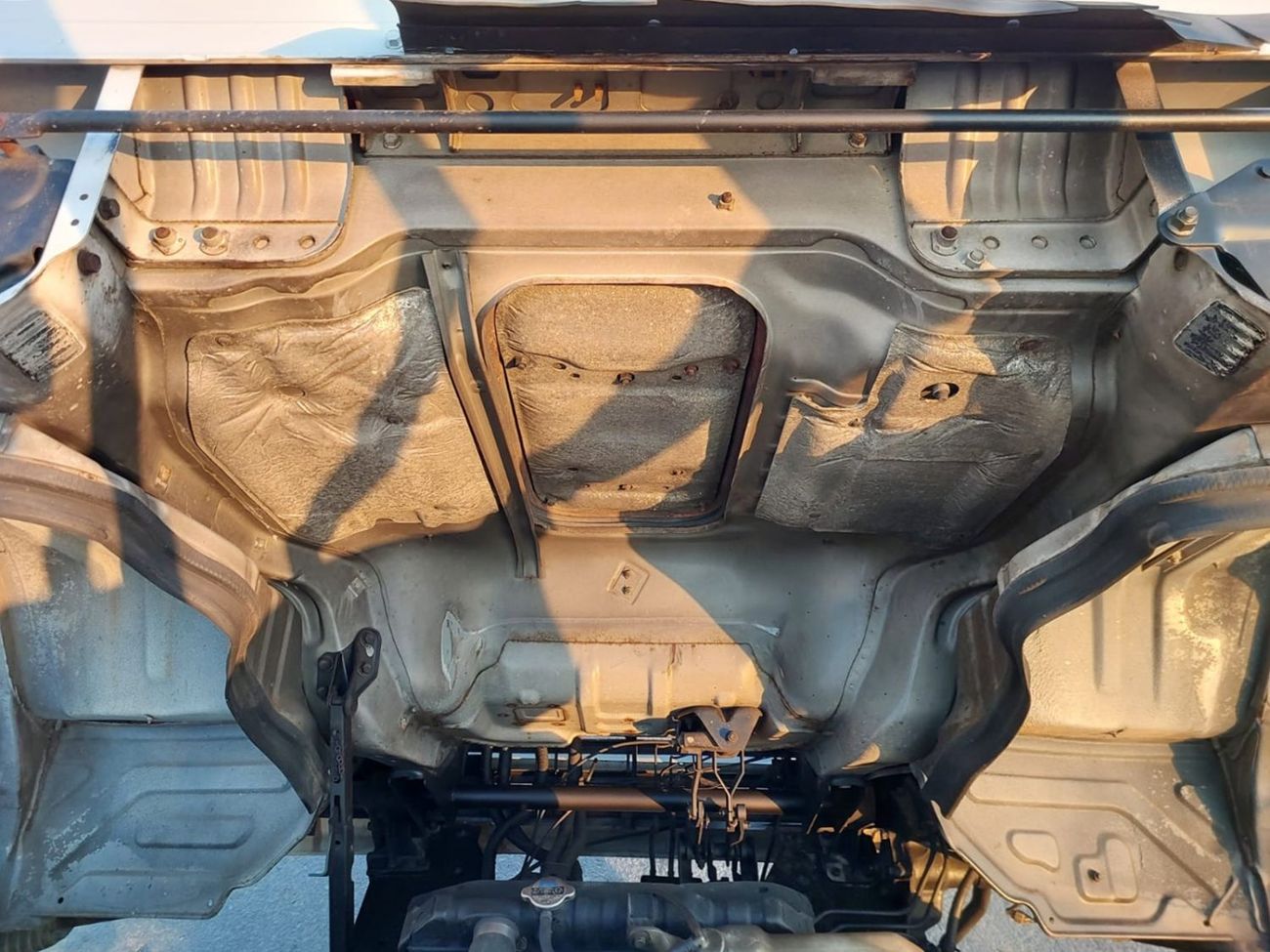 ميتسوبيشي فوسو كانتير MITSUBISHI CANTER TRUCK RHD 1989 MODEL 4.2 L DIESEL MANUAL(PM22881)