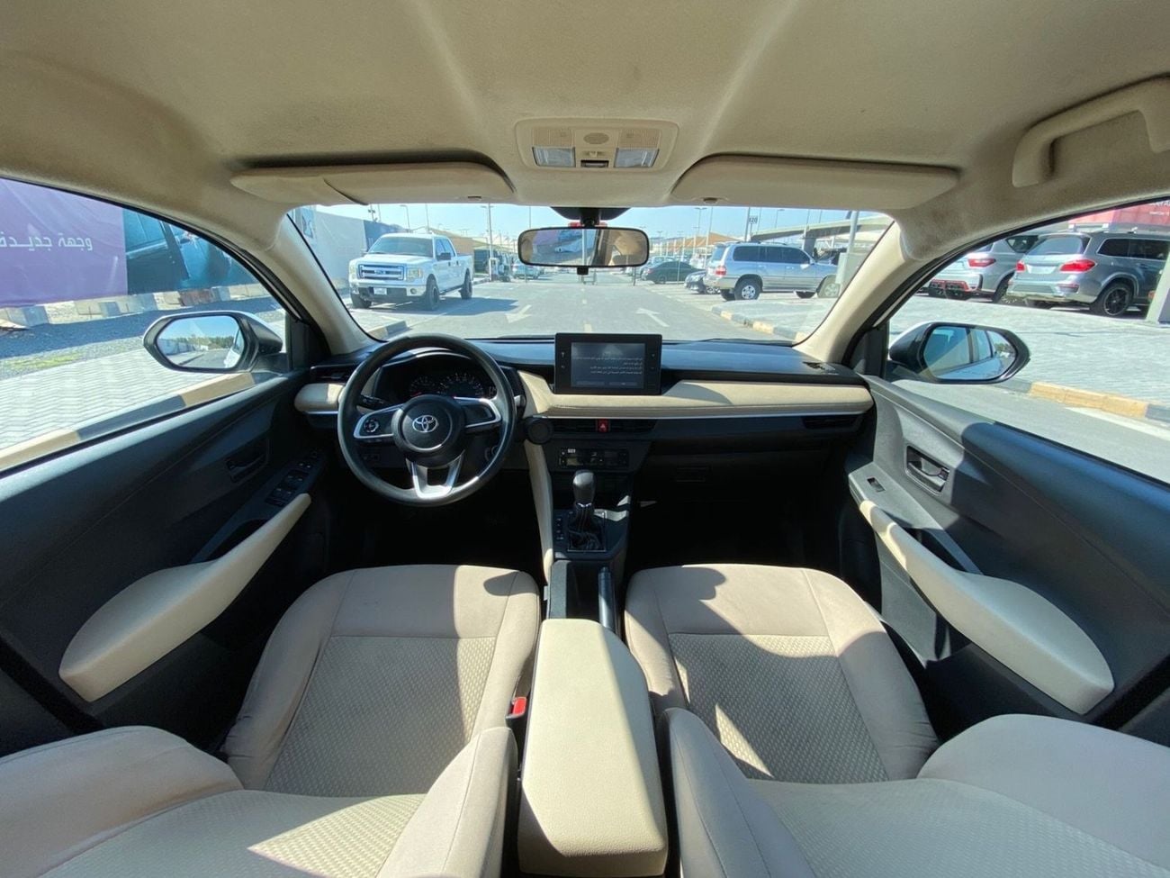 تويوتا يارس 1.5L E