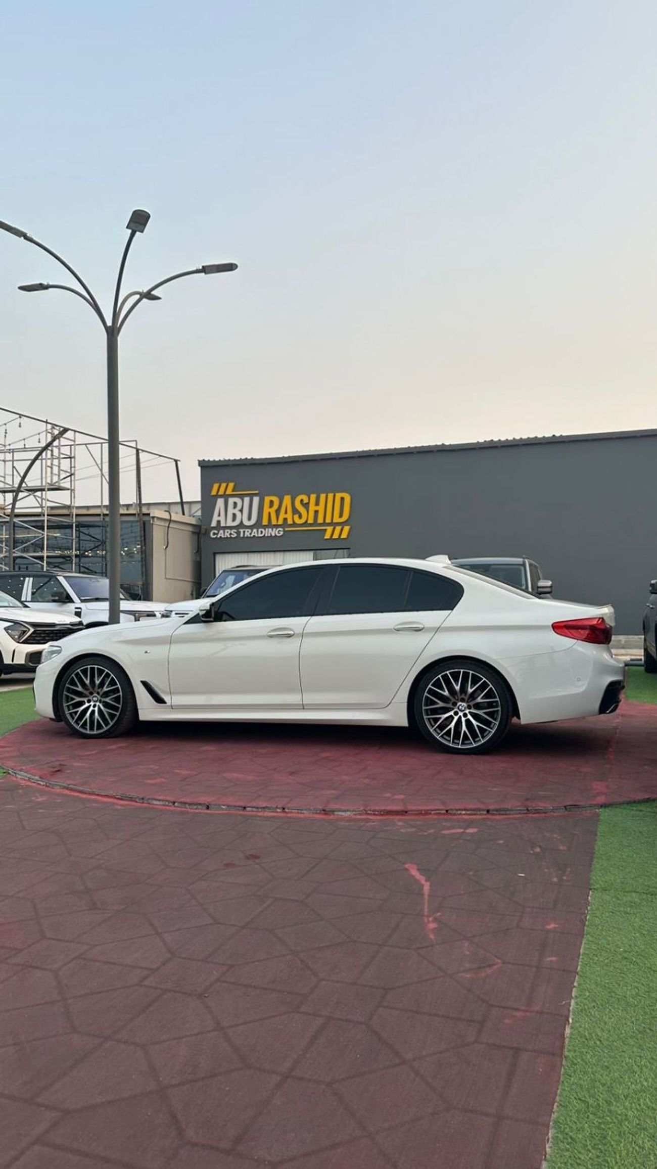 BMW 530i