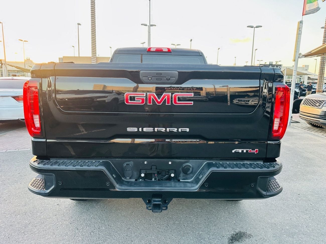 جي أم سي سييرا 1500 REG/CAB AT4