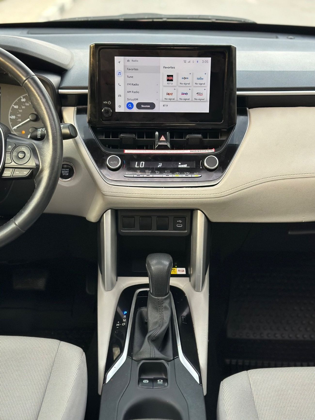 Toyota Corolla Cross Corolla Cross Full Option Sunroof, push start, JBL system 2023